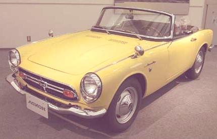 Honda_S800 Driver_Side_Front_View1