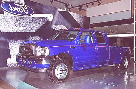 F-550 Super Crewzer 2000